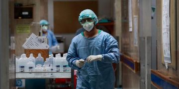 ڪورونا وائرس سبب پاڪستان ۾ وڌيڪ 18 ڄڻا فوت، 16 هزار 347 ماڻهو متاثر