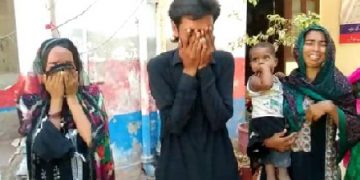 ميرپور ماٿيلو  ۾ ڳوٺ واحد بخش منگسي مان 12 سالا نياڻي اغوا، وارث جو احتجاج