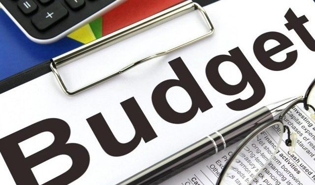 وفاقي سرڪار پاران ايندڙ مالي سال جي بجيٽ عالمي مالياتي اداري جي سفارشن تحت ٺاهڻ جو فيصلو
