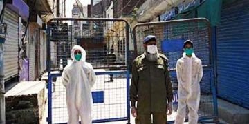 لاهور ۾ ڪورونا سبب متاثر علائقن کي سڀاڻي کان ٻن هفتن جي لاءِ سيل ڪرڻ جو فيصلو