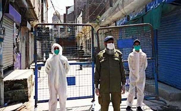 لاهور ۾ ڪورونا سبب متاثر علائقن کي سڀاڻي کان ٻن هفتن جي لاءِ سيل ڪرڻ جو فيصلو