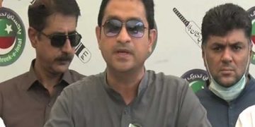 ٻن ڪلاڪن جي برسات ڪراچي شهر  کي ٻوڙي ڇڏيو آهي: خرم شير زمان