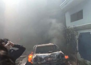 پی آئی اے طیارہ حادثہ کی تحقیقات شروع، بلیک باکس اور کوئیک ایکسیس کا ریکارڈر طلب