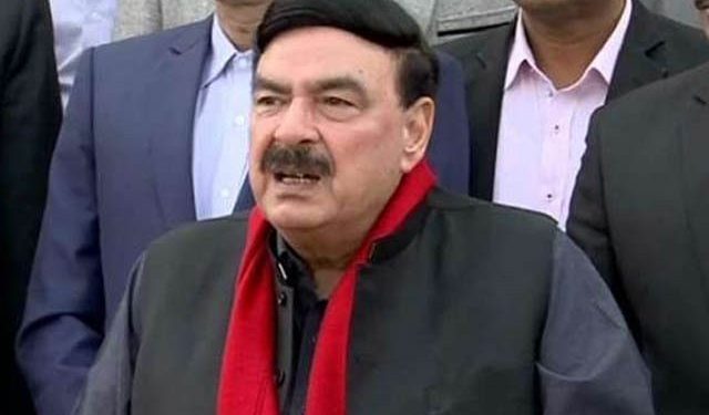 جب تک عمران خان ساتھ ہے بزدار کو کوئی خطرہ نہیں، شیخ رشید