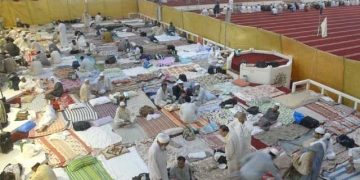 آخری عشرہ شروع،لاکھوں مسلمان اعتکاف بیٹھ گئے