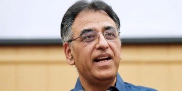 عوام کی سہولت کیلئے لاک ڈاؤن نرمی کیا، وبا پھیلنے کا خطرہ بدستور موجود ہے، اسد عمر
