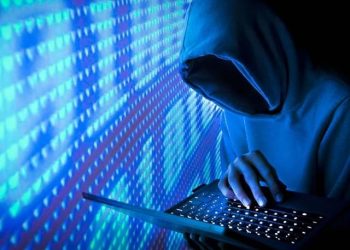 11 کروڑ پاکستانیوں کے حساس ڈیٹا کی چوری، سندھ ہائیکورٹ کا متعلقہ اداروں کونوٹس