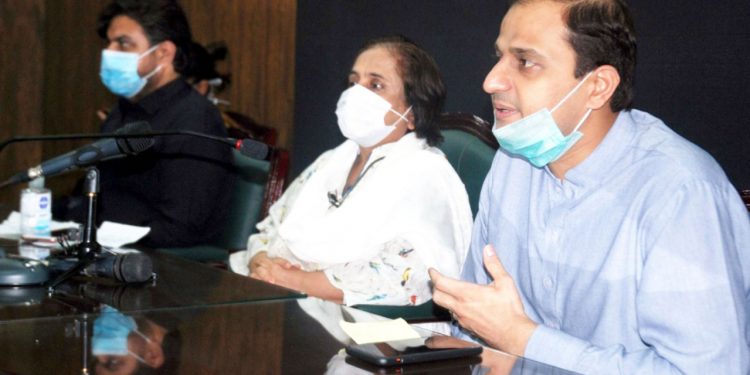 ڈی این اے پر گورنر لاعلم ہیں، نتائج آنے میں 21 دن لگیں گے: صوبائی وزیر صحت