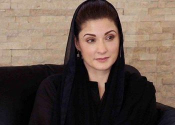 نواز شریف کا علاج جاری ہے، کورونا کے باعث سرجری ملتوی ہوئی، مریم نواز