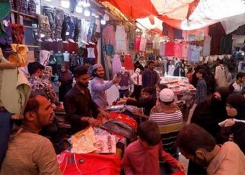 چھوٹی مارکیٹیں پورا ہفتہ کھلی رکھنے کے ساتھ شاپنگ مالز بھی کھولنے کا حکم