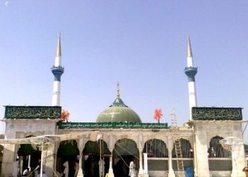 پنجاب میں بازار اور پبلک ٹرانسپورٹ کے بعد مزارات کھولنے پر غور