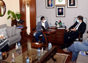 لوگ کورونا ٹیسٹ کروانے میں اتنا تعاون نہیں کررہے جتنا ہونا چاہیے، مراد علی شاہ