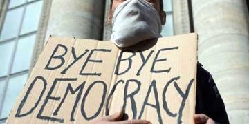 کورونا وبا کی آڑ میں جمہوریت کو نقصان پہنچایا جارہا ہے، عالمی سماجی تنظیم کا انکشاف