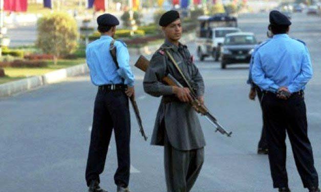 کورونا کا تیزی سے پھیلاؤ، اسلام آباد کے متعدد علاقے سیل کرنے کا فیصلہ