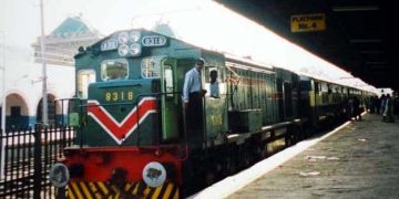 سپریم کورٹ کا ریلوے ملازمین کے چھانٹیوں کا حکم