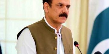 وزیراعظم نےعاصم سلیم باجوہ کا استعفیٰ قبول کرنے سے انکار کردیا