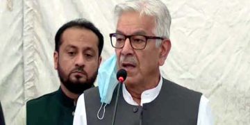 غیر ملکی اقامہ کیس: خواجہ آصف نے نیب میں بیان قلمبند کروادیا