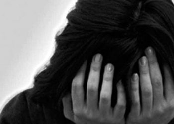 پولیس وردیوں میں ملبوس ملزمان کی خاتون سے اغواء کے بعد زیادتی