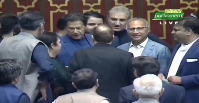 سینیٹ انتخابات: قومی اسمبلی میں پولنگ مکمل ہونے کے لیے صرف ایک رکن کا انتظار