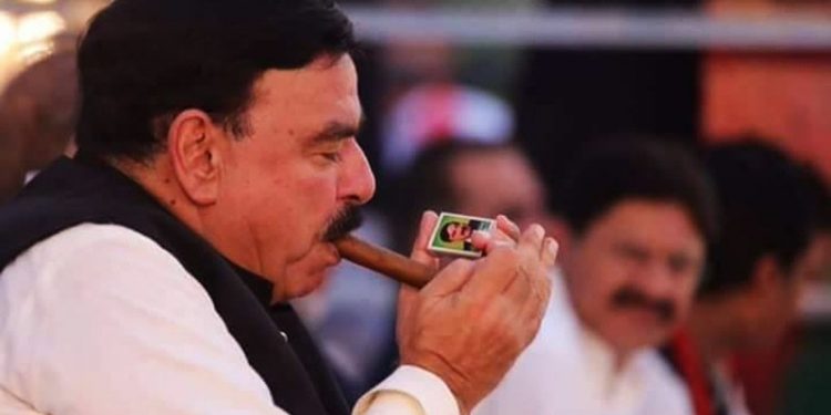 عمران خان کی جان کو خطرہ، جیل میں بھی ڈالا جاسکتا ہے، شیخ رشید