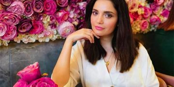 Armeena Khan takes a short break from social media