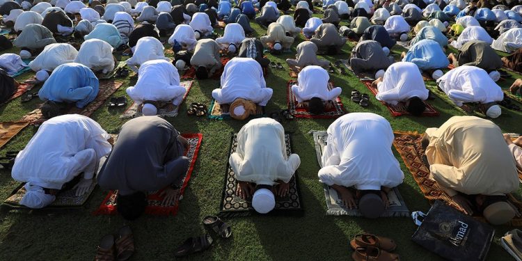 Eid-ul-Fitr celebrations kick off across country after prayers