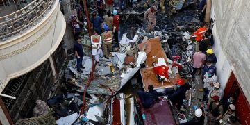 PIA plane crash: No survivors except 2 as rescuers finish accounting for passengers