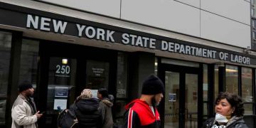 Coronavirus lockdown wipes out all US jobs created in a decade