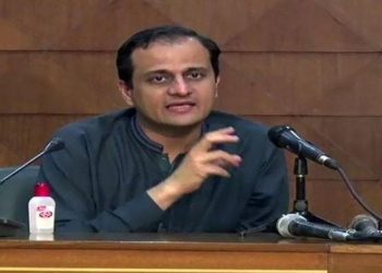 Federal Govt unable to take decisions in right direction: Murtaza Wahab