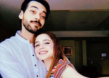Aima Baig, Shahbaz Shigri’s loved-up selfie wins hearts