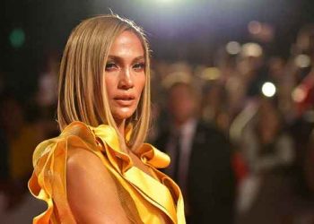 Jennifer Lopez shares inspirational message in latest video