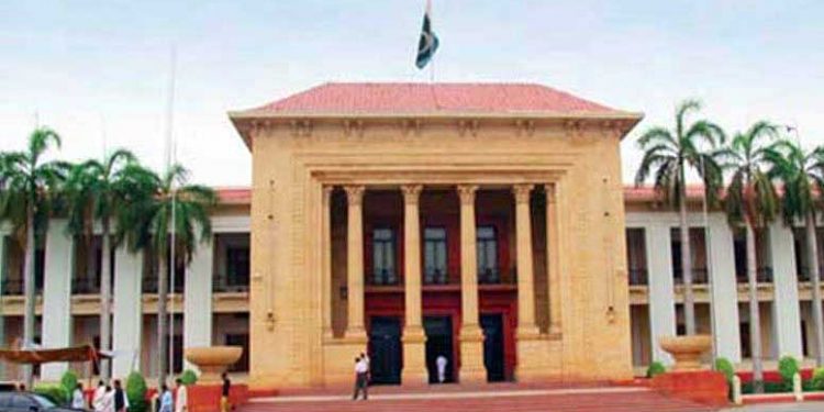 Punjab Assembly resolution hails cops who foiled PSX attack