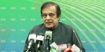 Will not allow Shehbaz to flee the country: Shibli Faraz
