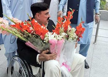 Sheikh Rashid discharged from CMH Rawalpindi