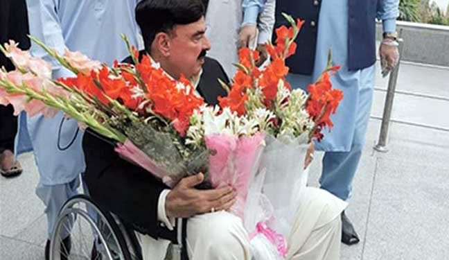 Sheikh Rashid discharged from CMH Rawalpindi