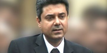 Farogh Naseem resigns as federal minister for law