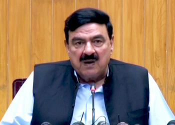 Sheikh Rashid tests negative for coronavirus