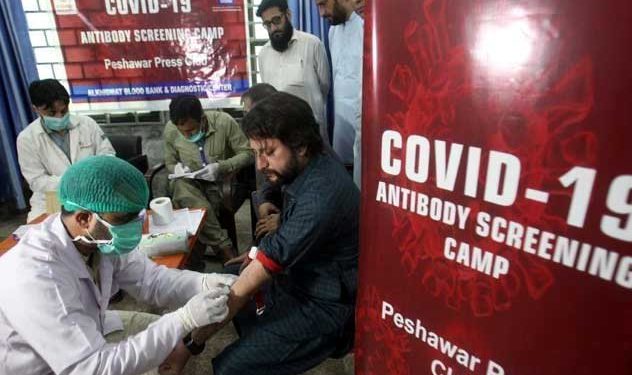 Pakistan reports lowest number of new COVID-19 cases in over 7 weeks