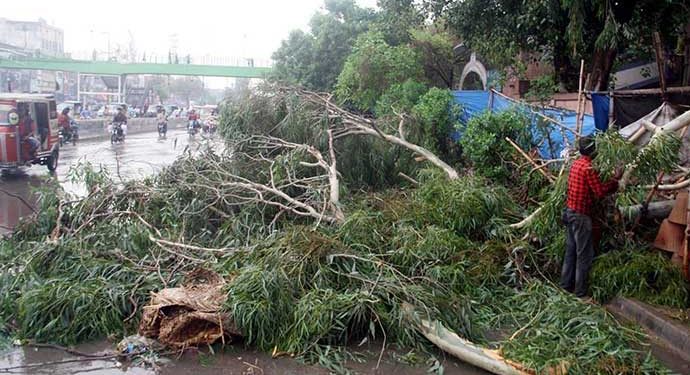 9 killed in Karachi as first spell of rain wreaks havoc in city