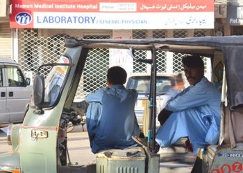 COVID-19: Govt imposes complete lockdown in Karachi’s South District areas