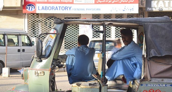 COVID-19: Govt imposes complete lockdown in Karachi’s South District areas