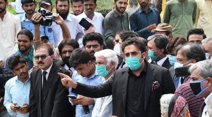 Will not change stance on 18th Amendment even if entire family is arrested: Bilawal Bhutto Zardari