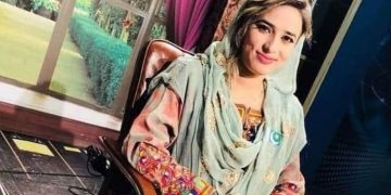 Social activist and journalist Shaheena Shaheen shot dead in Turbat