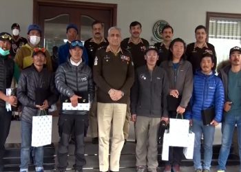Nepalese climbers who scaled K2 in winter calls on COAS Qamar Bajwa: ISPR