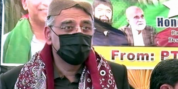 Sindh govt lying about coronavirus vaccine procurement: Umar
