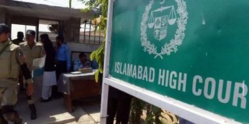 Court to hear disqualification petitions against all MPAs, MNAs together