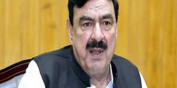 Fazlur Rehman’s politics hanging in the air: Sheikh Rashid