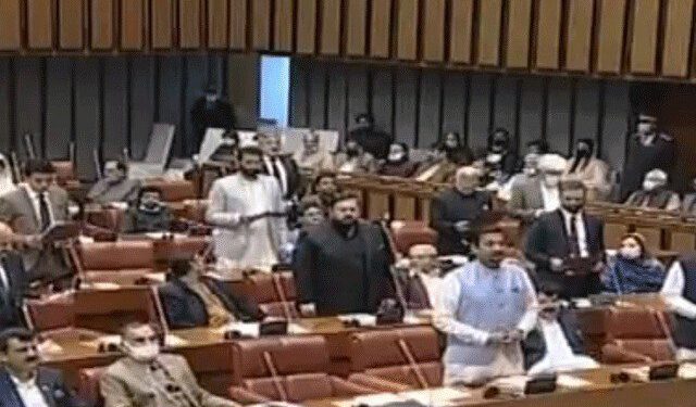 48 newly elected senators take oath of office