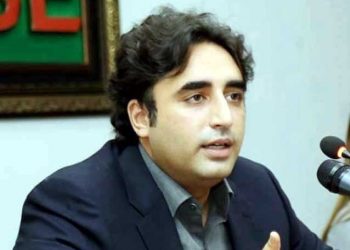 Imran Khan’s govt endangering lives of Pakistanis: Bilawal