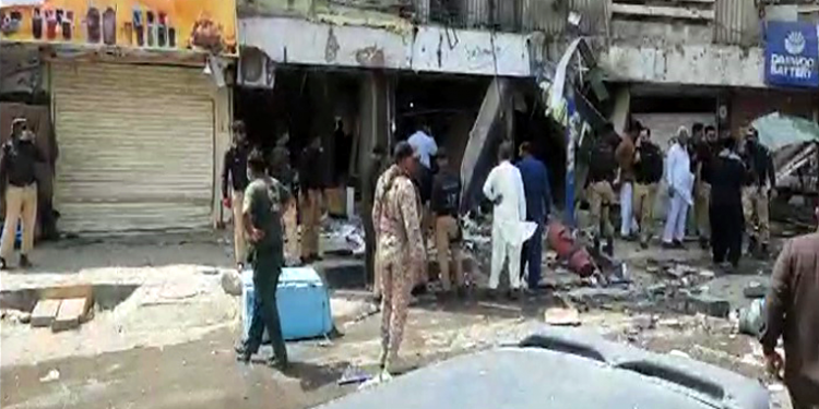 Two children among three killed in Karachi blast